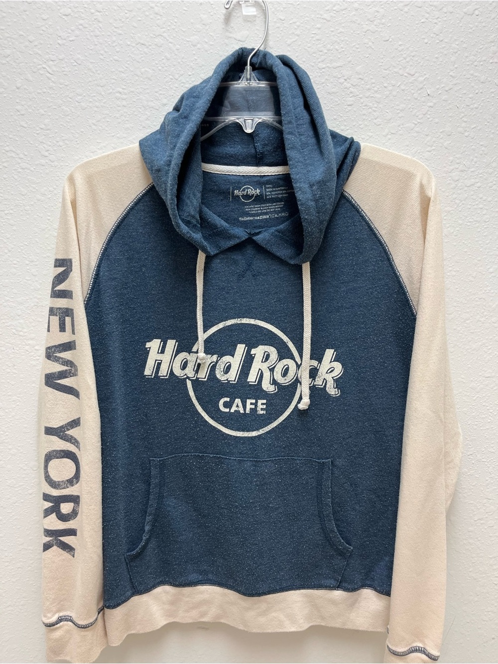 Hard Rock Cafe New York Pullover Hoodie Sweatshirt Size S Blue & Cream